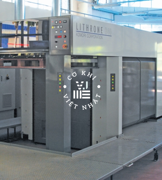 KOMORI LITHRONE GL540 – 5 MÀU + TRÁNG PHỦ ONLINE