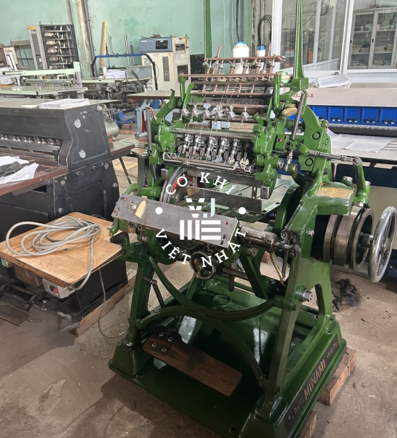 Máy khâu chỉ sách đặt tay Minami