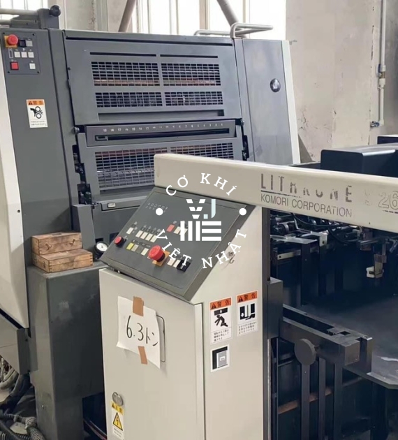 KOMORI LS526 - 2011 : 5 MÀU 44 - 66CM